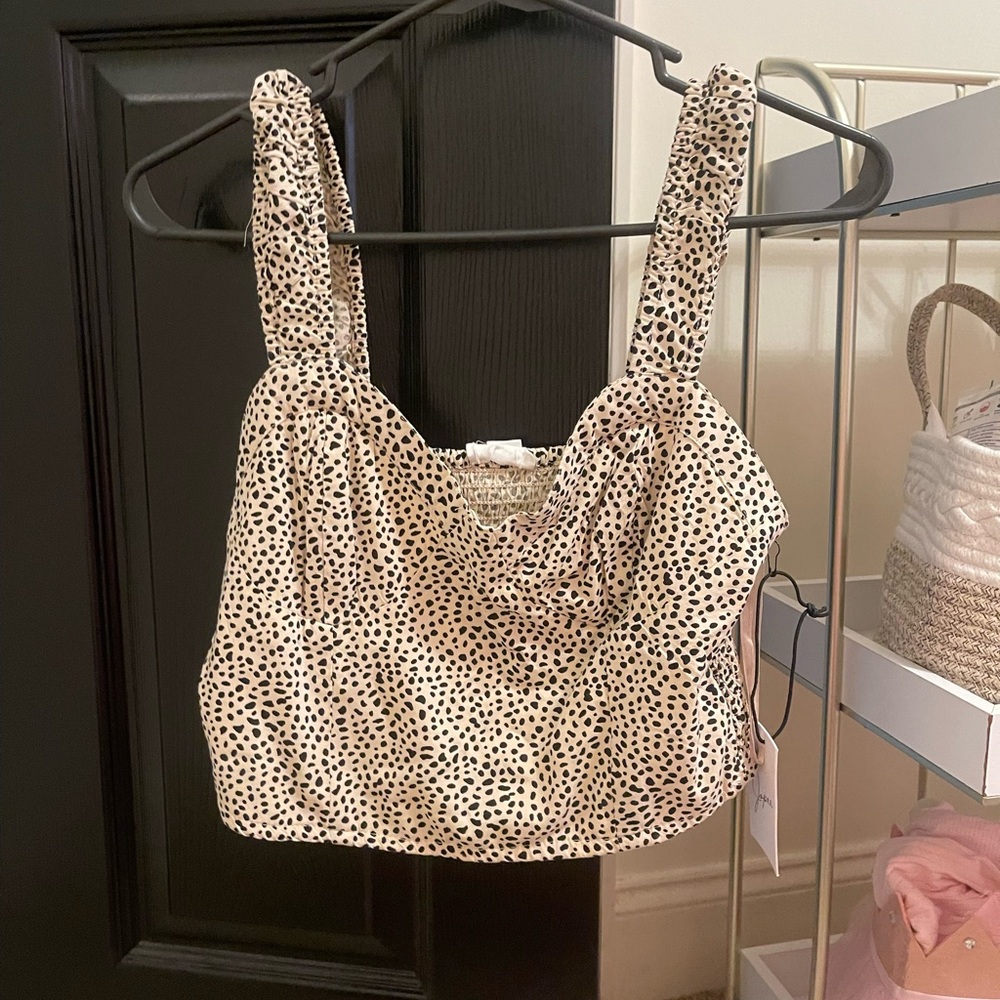 NWT leopard crop top size M
